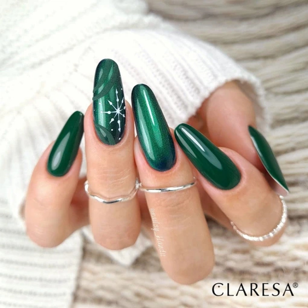 Claresa Sparkle 10-L πράσινο ημιμόνιμο βερνίκι νυχιών 5g σε κομψό πράσινο μανικιούρ με λαμπερό εφέ