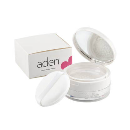 Aden Loose Setting Powder 10g διάφανη λεπτόκοκκη πούδρα σταθεροποίησης μακιγιάζ με βελούδινο ματ φινίρισμα, σε λευκή συσκευασία με puff και κουτί σε λευκό φόντο
