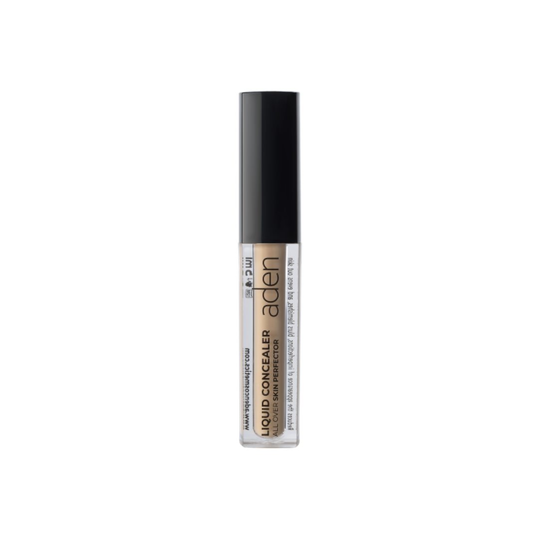 Aden Under Cover Perfector 04 Vanilla υγρό κονσίλερ 5ml σε ανοιχτή μπεζ-βανίλια απόχρωση, με μαύρο καπάκι και διάφανη συσκευασία σε λευκό φόντο