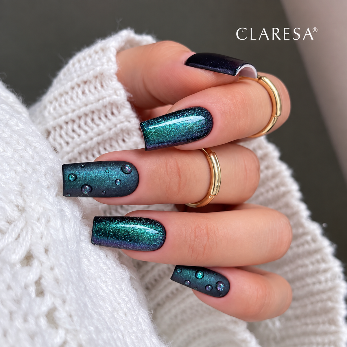 Claresa Ilusion Green ημιμόνιμο βερνίκι νυχιών 5g σε πράσινη-teal μεταλλική shimmer απόχρωση με πολυδιάστατο εφέ